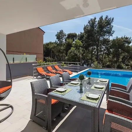 Holiday home Lijepa Kuca Za Odmor I Opustanje S Obitelji Pula