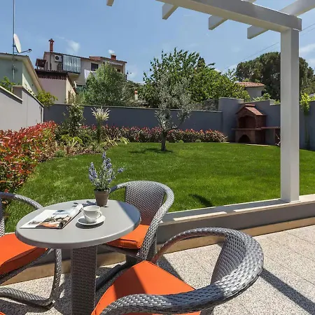 Holiday home Lijepa Kuca Za Odmor I Opustanje S Obitelji Pula